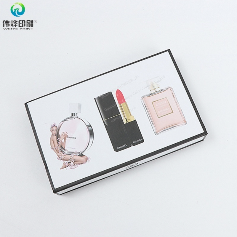 Black & White Packaging Magnet Box