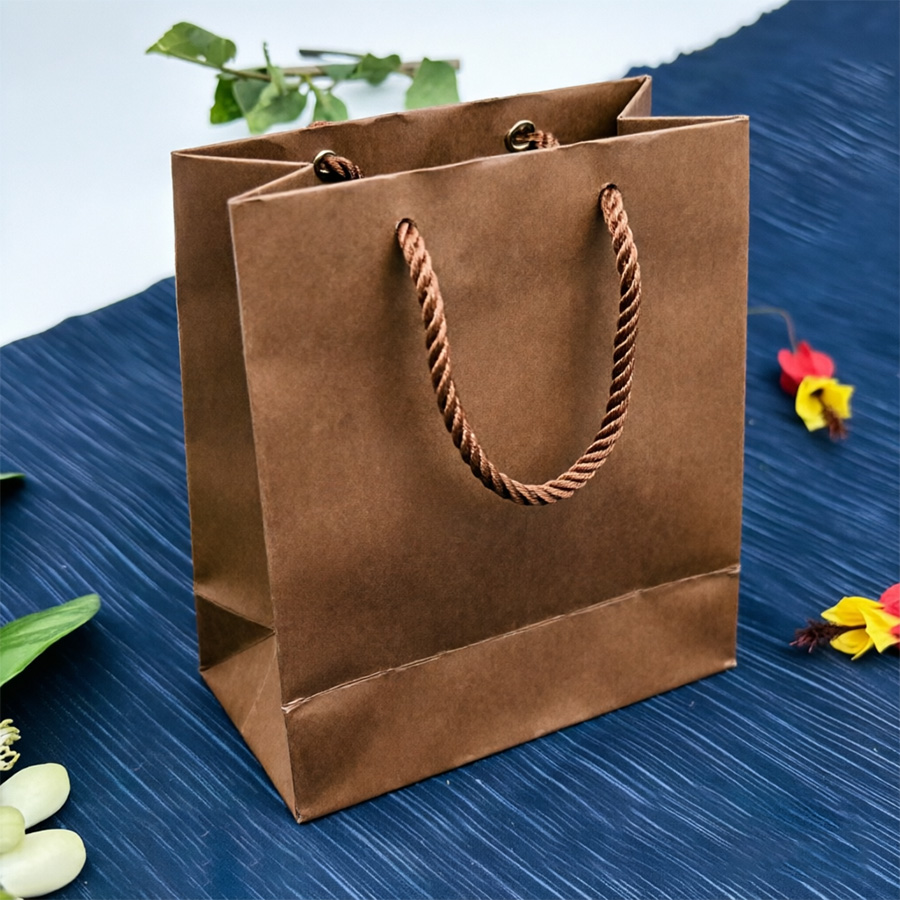 Personalized Promotional Paper Bags with Hot Stamping Design