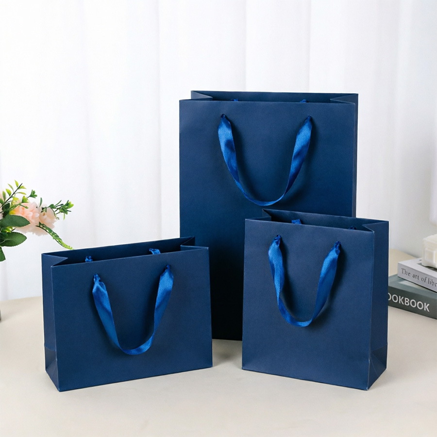 Personalized Printing Paper Bags for Special Occasions and Gifts