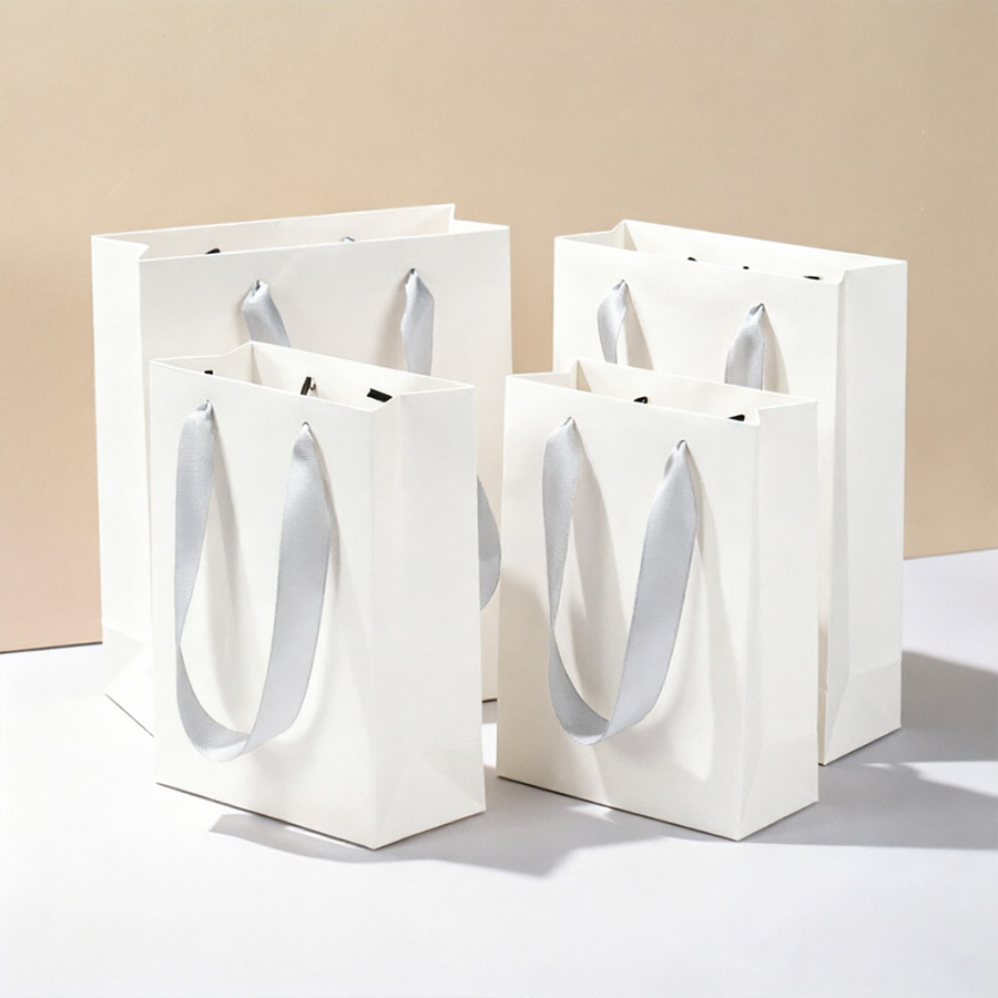 Unique Custom Paper Bags: Artistic Gifts for Creative Minds