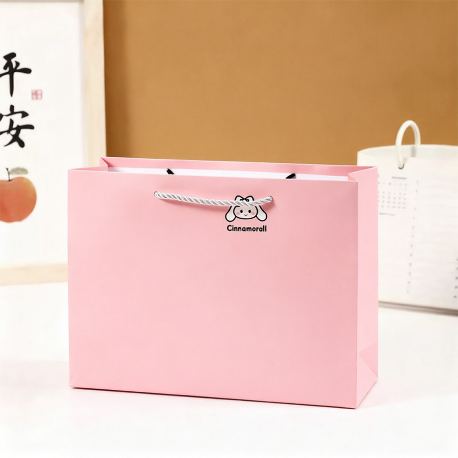 Stylish Printed Paper Bags for Unique Gift Wrapping Solutions