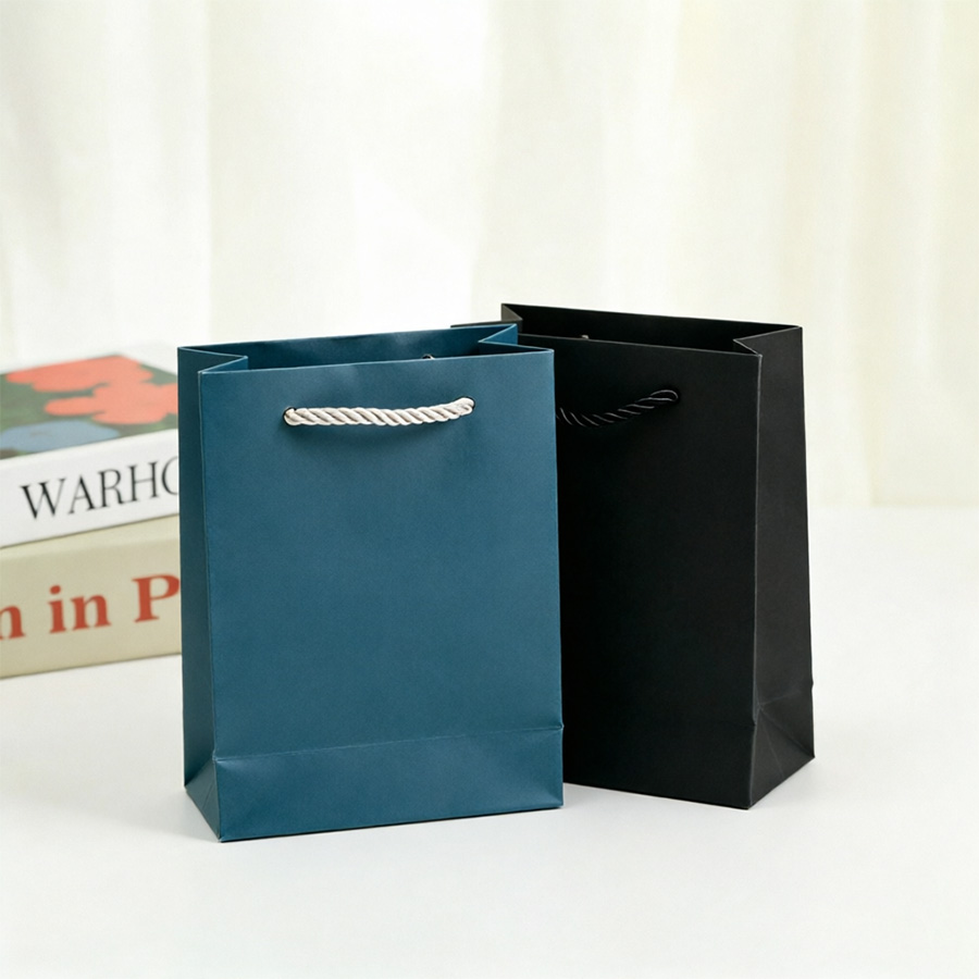 Eco-Friendly Rectangle Printing Gift Bags for Elegant Packaging