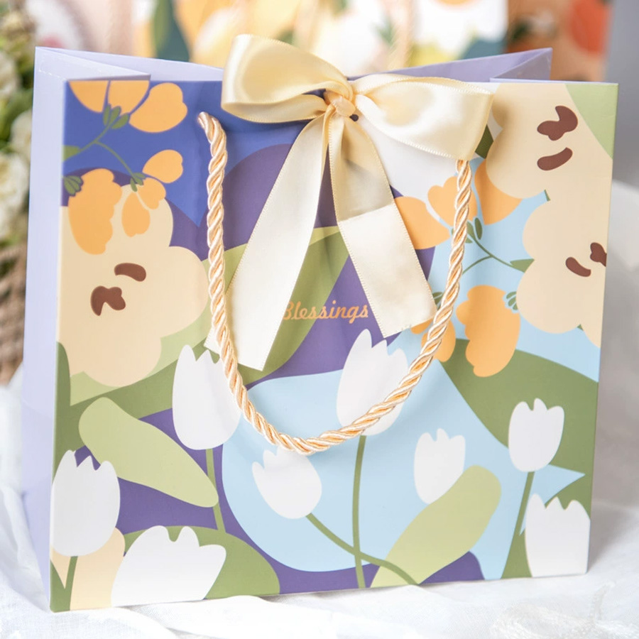 Elegant Jewelry Carrier Art Paper Bag for Printing