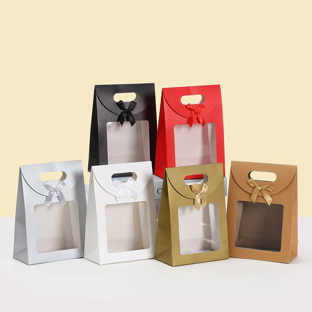 Eco-Friendly Paper Bags for Art Gifts and Creative Packaging
