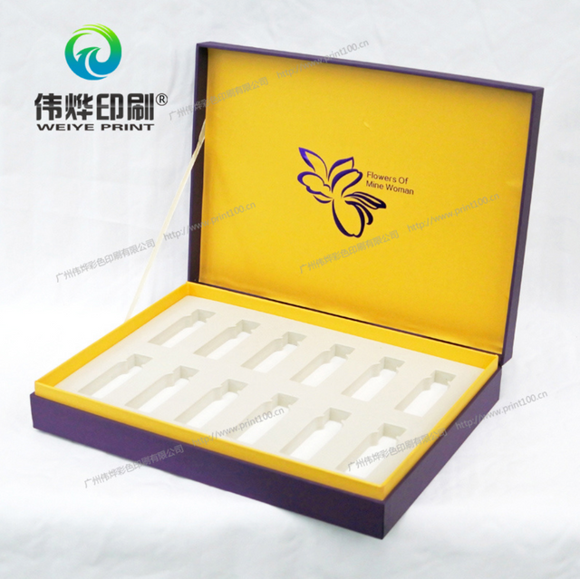 Silver Foil Cosmetic Packaging Magnet Box
