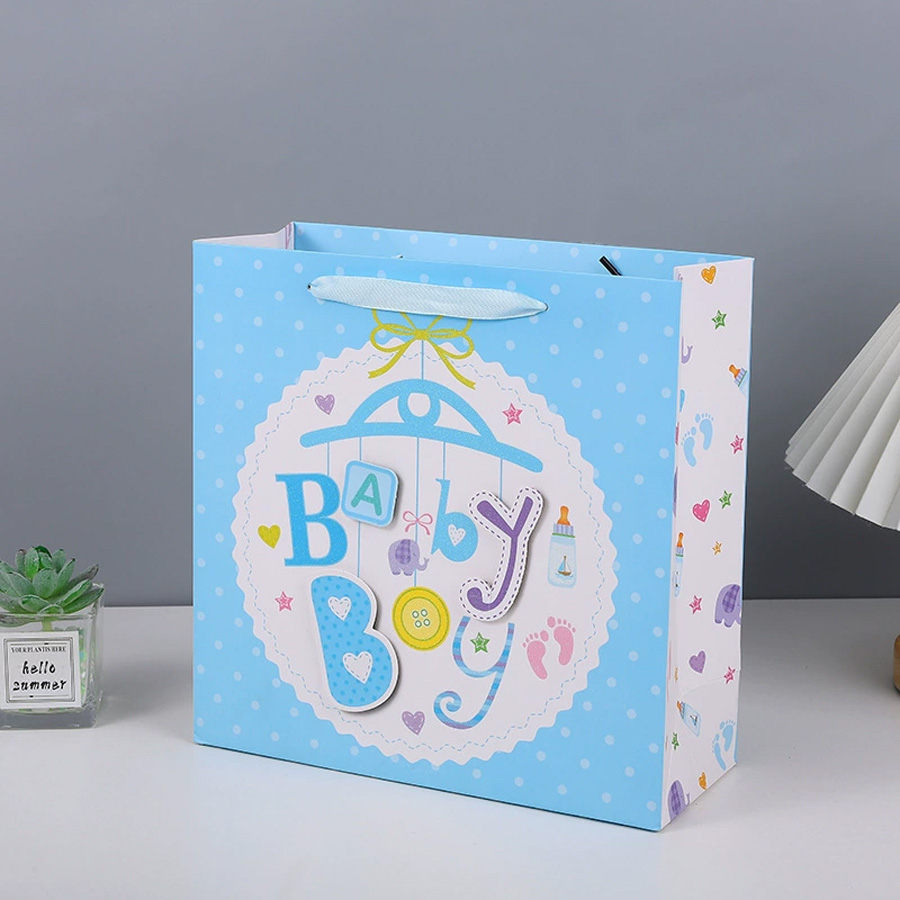 Stylish and Durable Paper Bags for Fashion Retailers