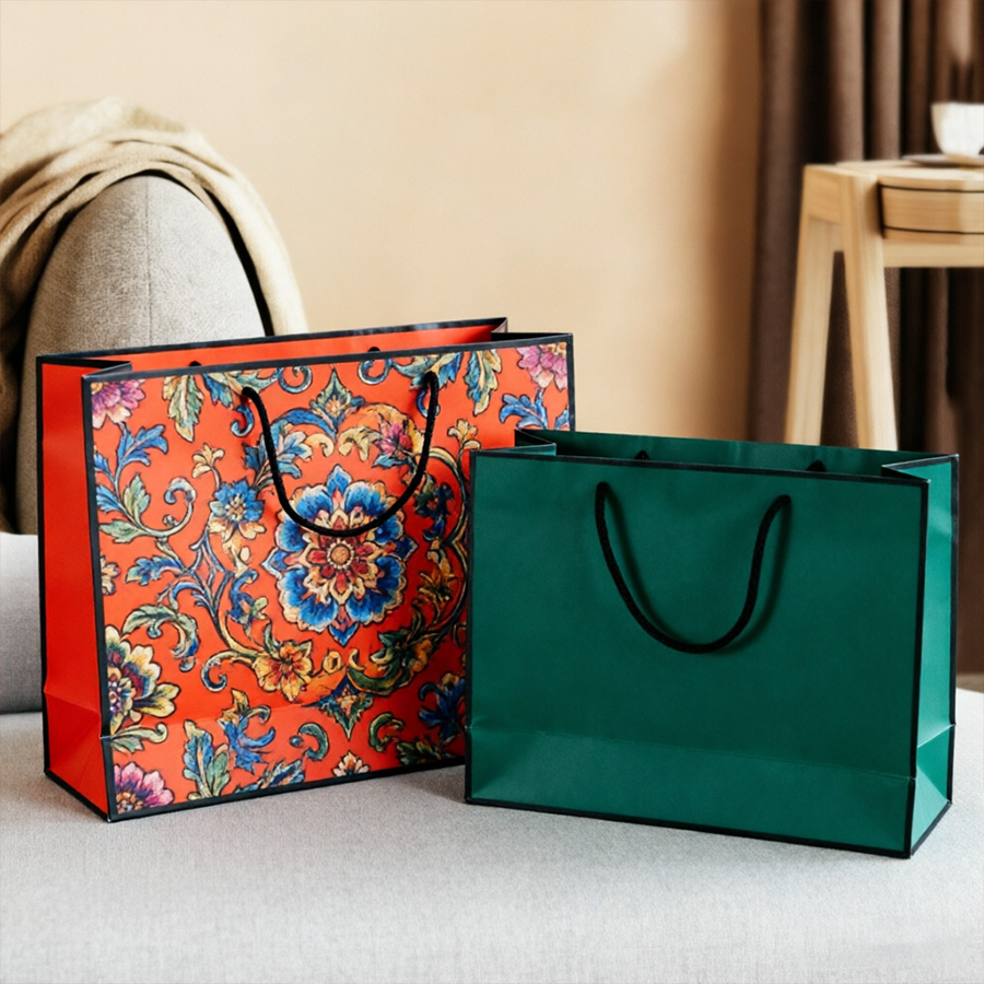 Elegant Personalized Gift Bags for Creative Packaging Solutions