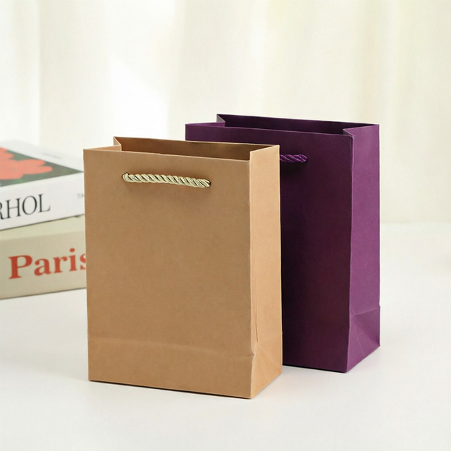 Eco-Friendly Rectangle Printing Gift Bags for Elegant Packaging