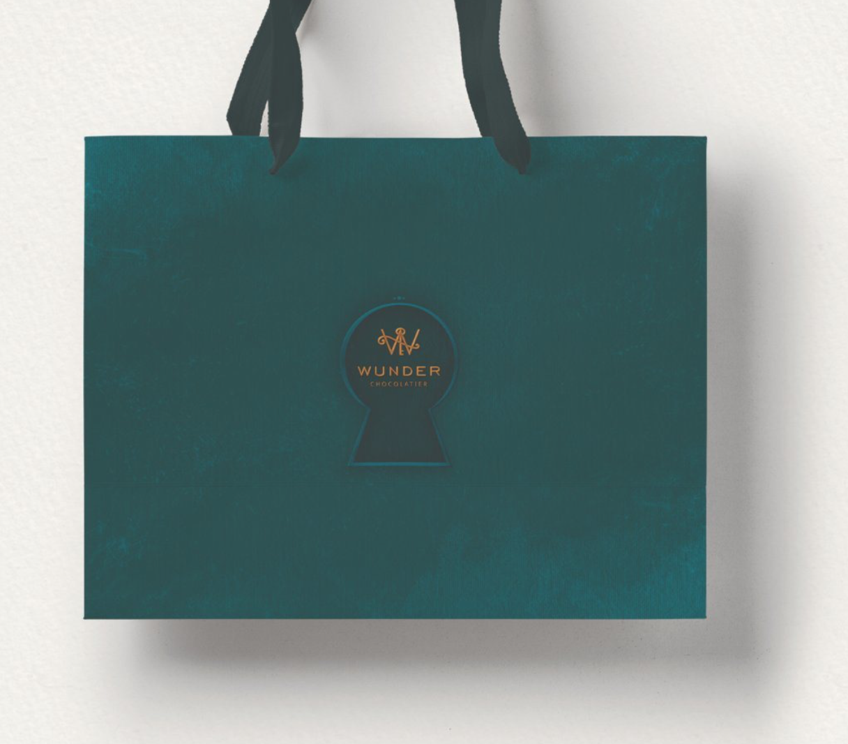 Luxury Magnetic Folding Box and Bag for Chocolate