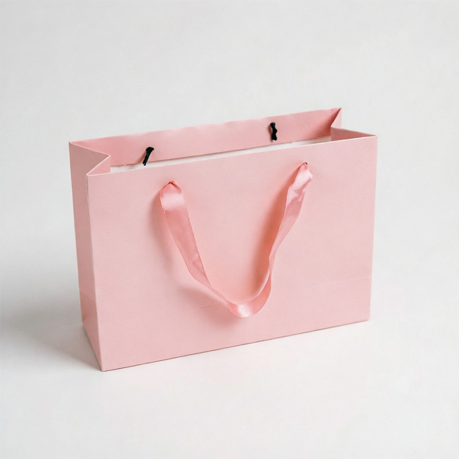 Stylish Customized Paper Bags for Memorable Gift Giving